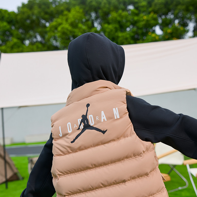 耐克乔丹大童三防羽绒服马甲冬季男童保暖防泼水JORDAN HQ8120,淘宝优惠券,粉丝福利购,淘宝优惠卷