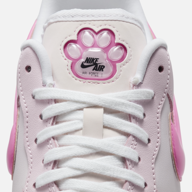 Nike耐克官方AIR FORCE 1女子空军一号运动鞋七夕猫爪胶底HM3696