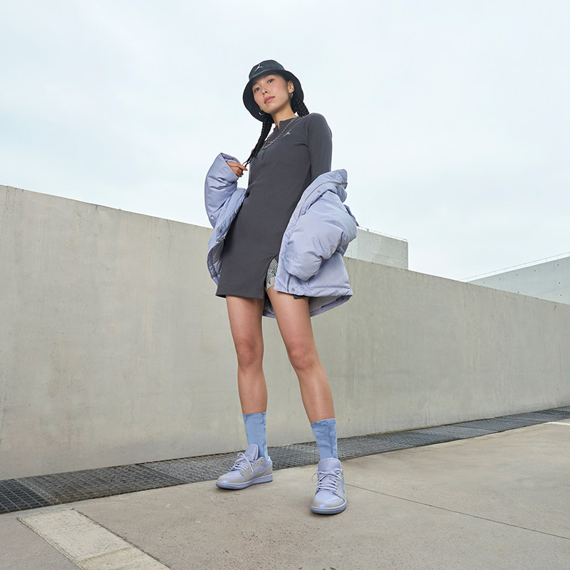 耐克乔丹女子皮面AJ1板鞋冬季新款平底低帮运动鞋JORDAN IM5129,淘宝优惠券,粉丝福利购,淘宝优惠卷