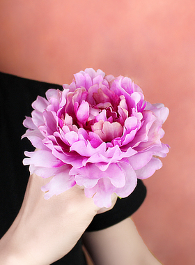 牡丹花布艺戒指舞蹈表演拍照