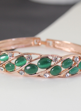 夸张镂空高贵风祖母绿猫眼石手环