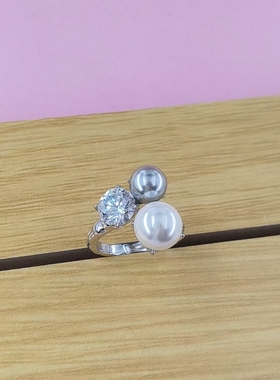 2025明星同款时尚中性风高级气质戒指珍珠水钻开口爆款食指戒环女