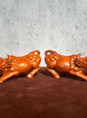 股市长牛黑檀实木质雕刻牛摆件动物十二生肖牛气冲天红木办公室牛