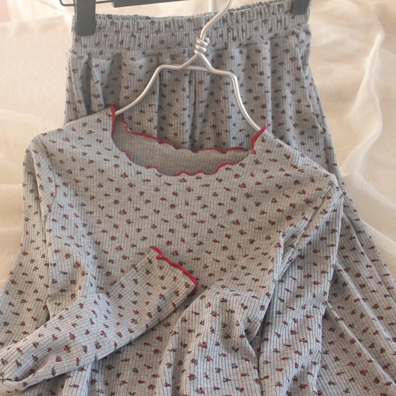 小碎花圆领长袖T恤居家服可外穿大码睡衣上衣针织睡裤秋冬打底衫,淘宝优惠券,粉丝福利购,淘宝优惠卷