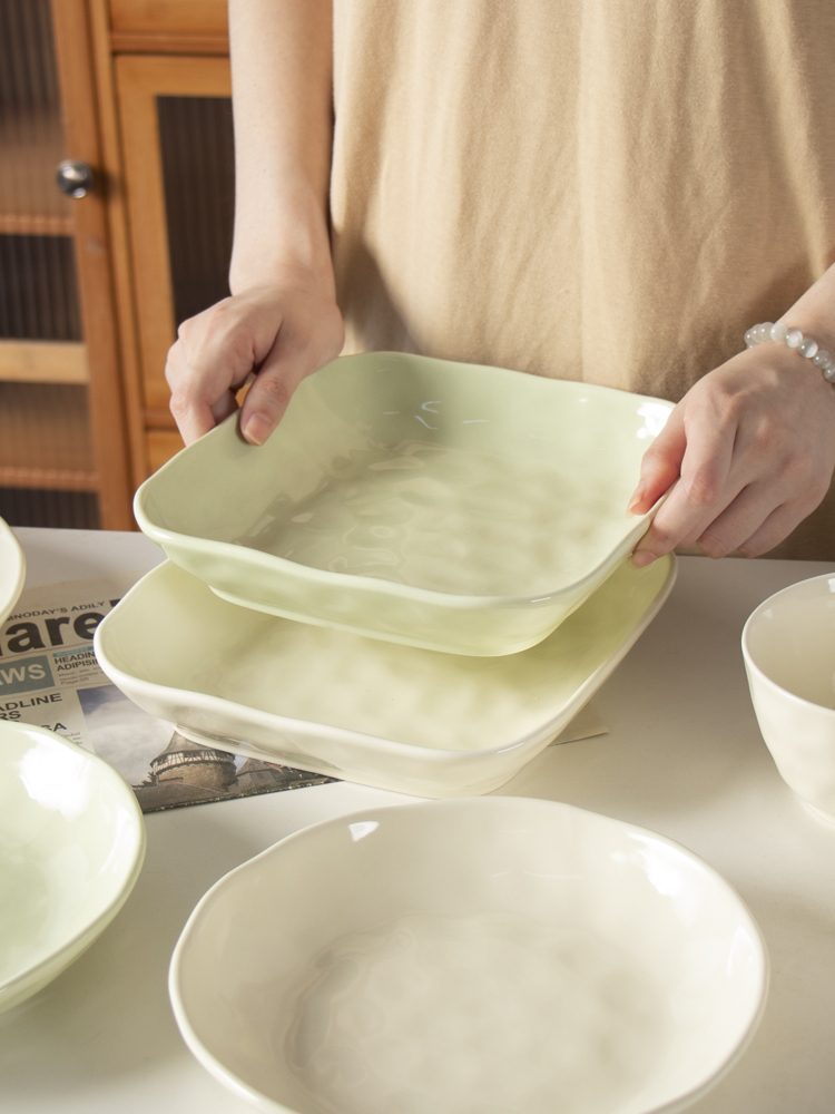 轻奢奶油风陶瓷餐具吃饭碗汤面碗家用高颜值西餐盘子菜盘鱼盘