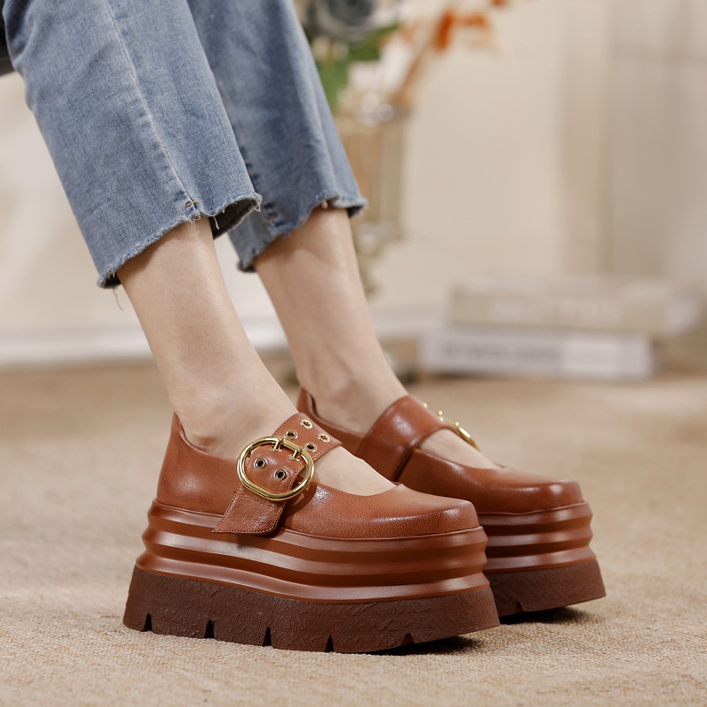 四月倾城复古真皮高端单鞋女2026年春夏新款小个子增高厚底面包鞋,淘宝优惠券,粉丝福利购,淘宝优惠卷