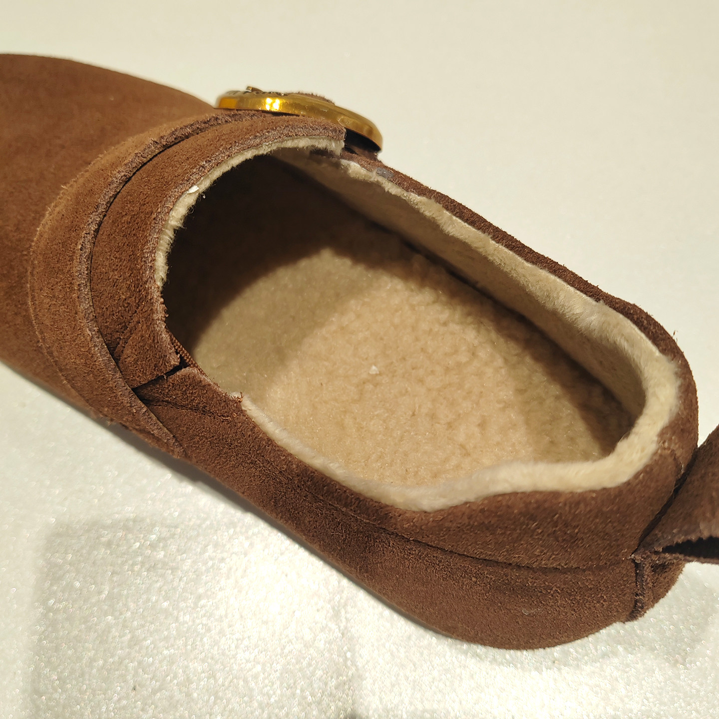 千百度女鞋2025冬季新款保暖绒里平底舒适休闲勃肯鞋潮 A25602006,淘宝优惠券,粉丝福利购,淘宝优惠卷