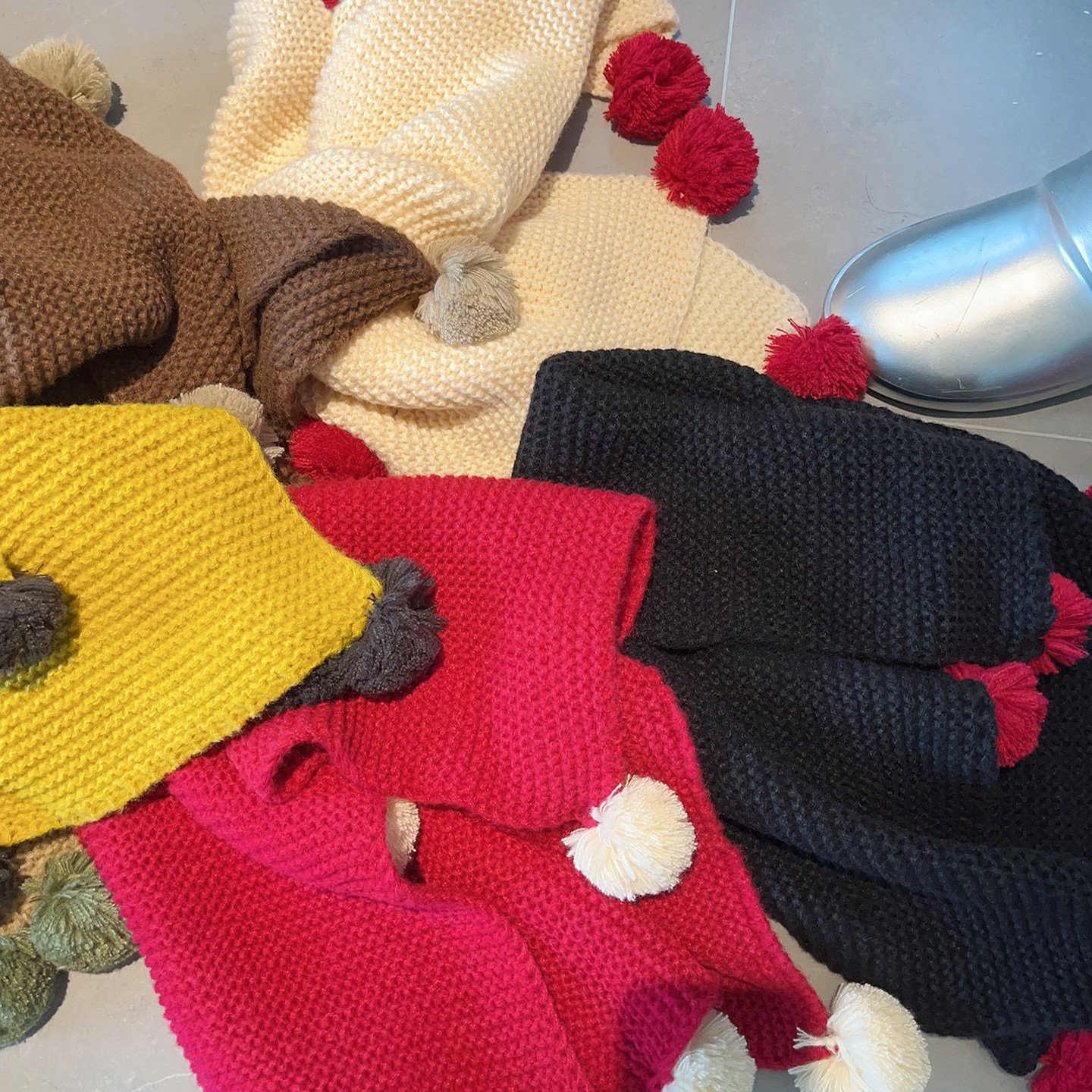 日韩原单甜美球球儿童披肩加厚保暖围巾ins风时尚围脖钩针方巾女,淘宝优惠券,粉丝福利购,淘宝优惠卷