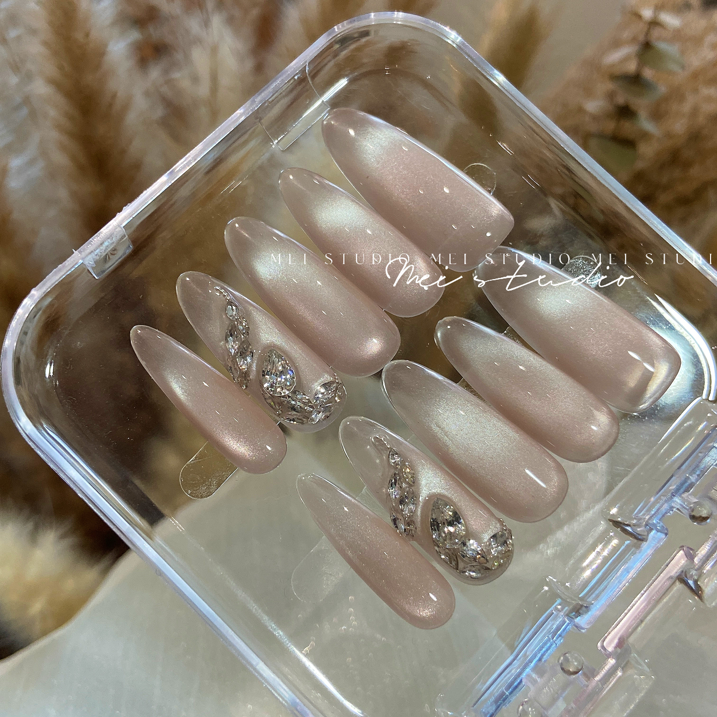 蛇钻｜白开水猫眼裸色拼钻蛇年美甲纯欲风爆闪锆石纯手工穿戴甲片,淘宝优惠券,粉丝福利购,淘宝优惠卷