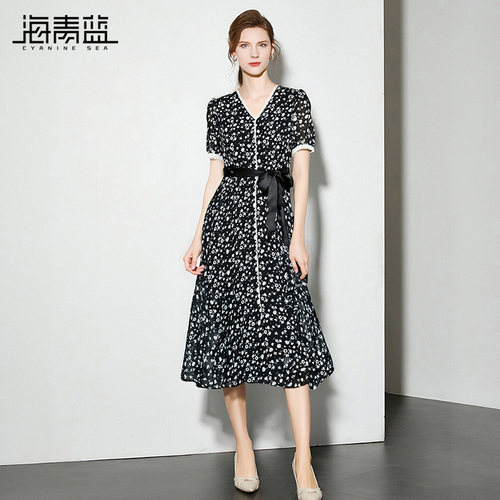 海青蓝 碎花短袖连衣裙2026年新款夏季高级时尚度假气质女装裙子 - 图1