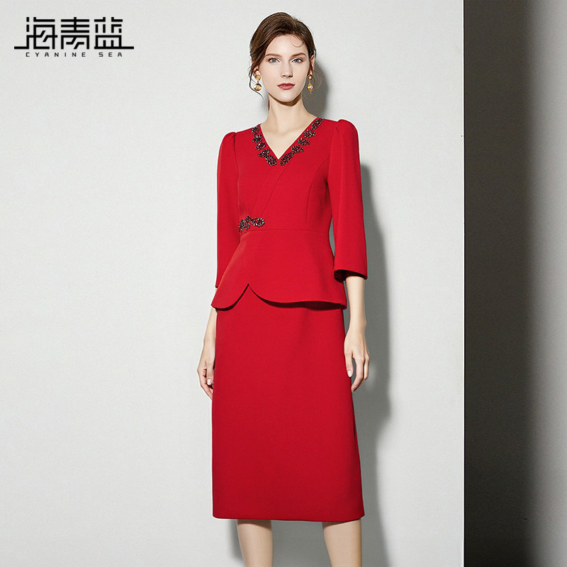 海青蓝 红色连衣裙女2025新款冬时尚气质镶钻v领设计感女装裙子,淘宝优惠券,粉丝福利购,淘宝优惠卷