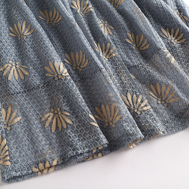  伊自尚服饰大码女装