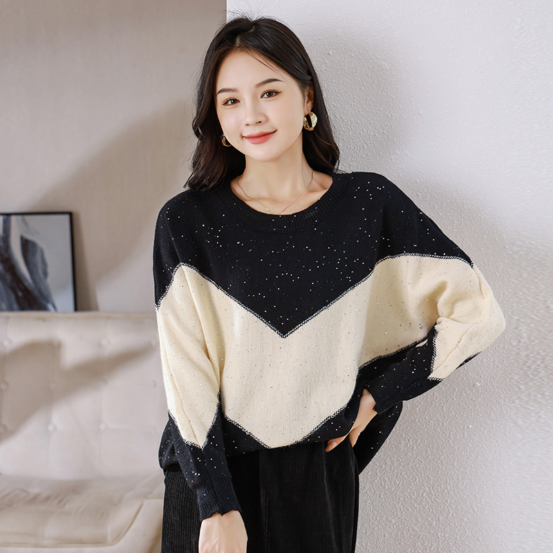  伊自尚服饰毛衣