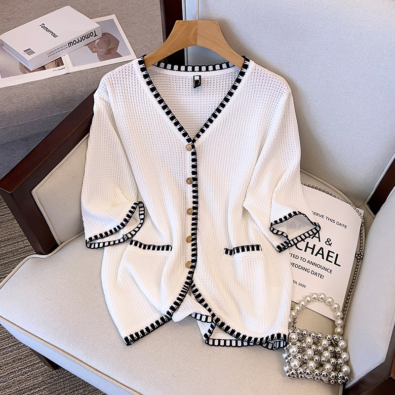  伊自尚服饰毛针织衫