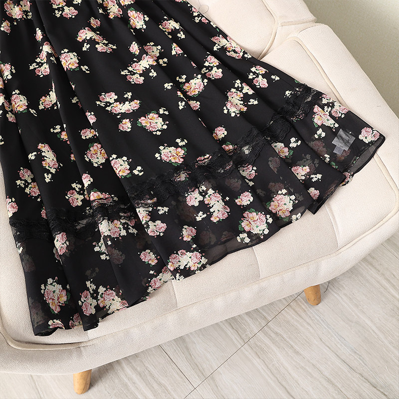  伊自尚服饰连衣裙