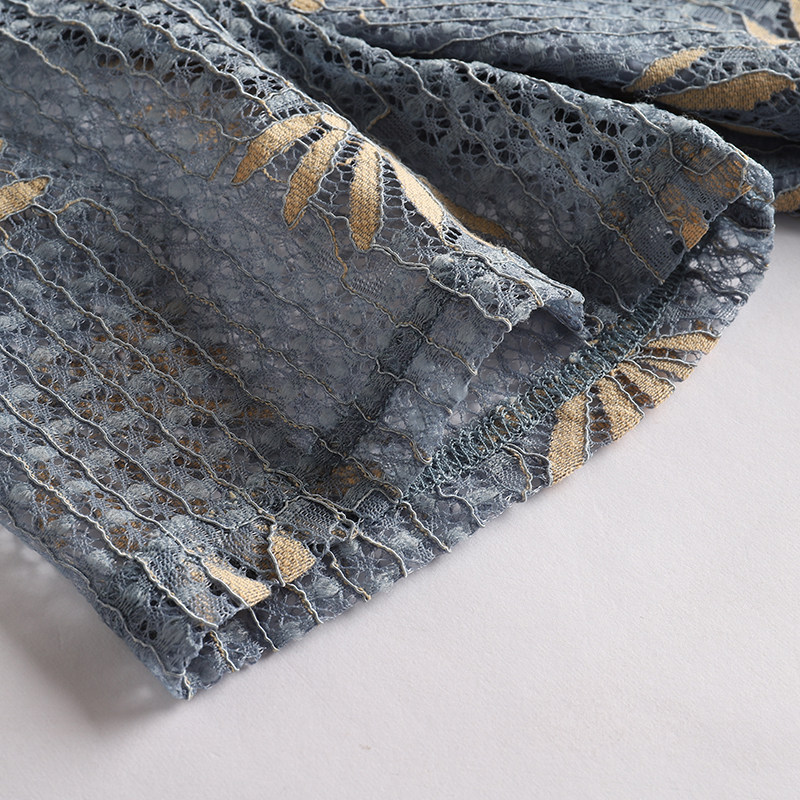  伊自尚服饰大码女装