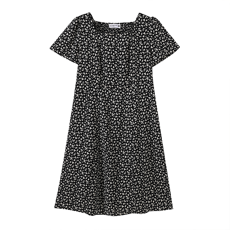  伊自尚服饰连衣裙