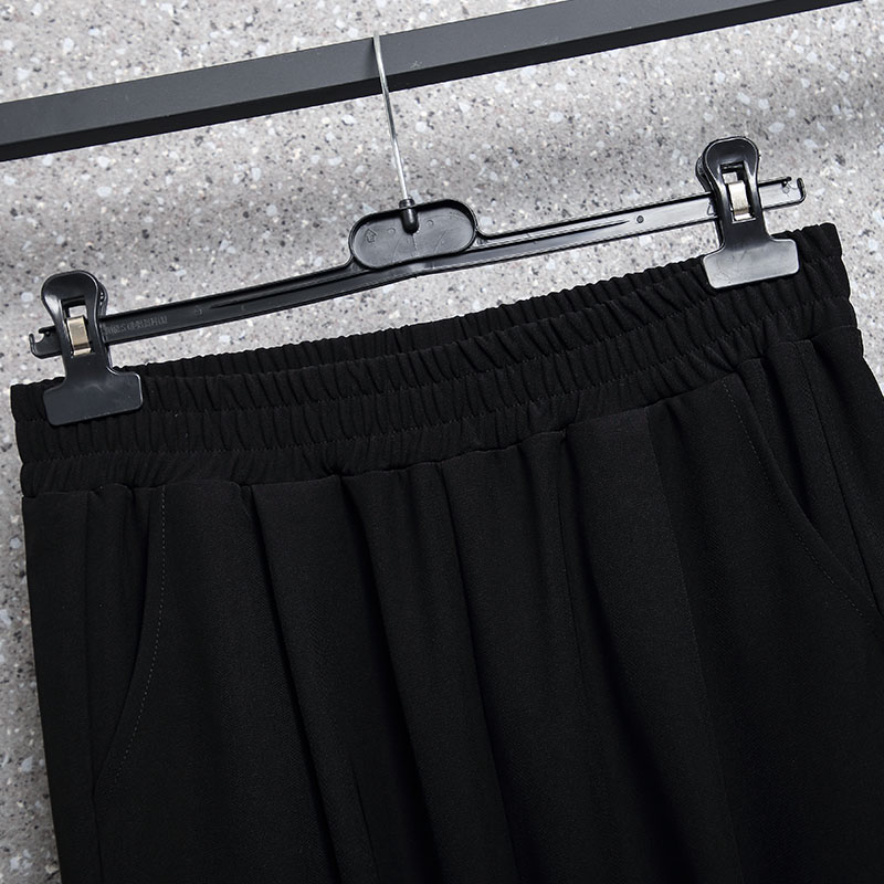  伊自尚服饰休闲裤