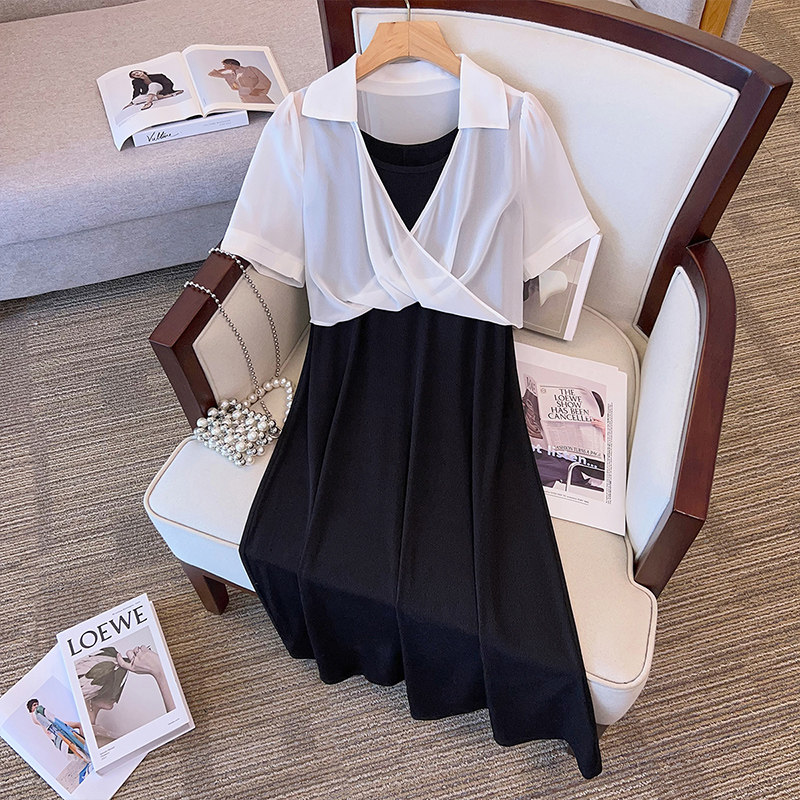  伊自尚服饰连衣裙