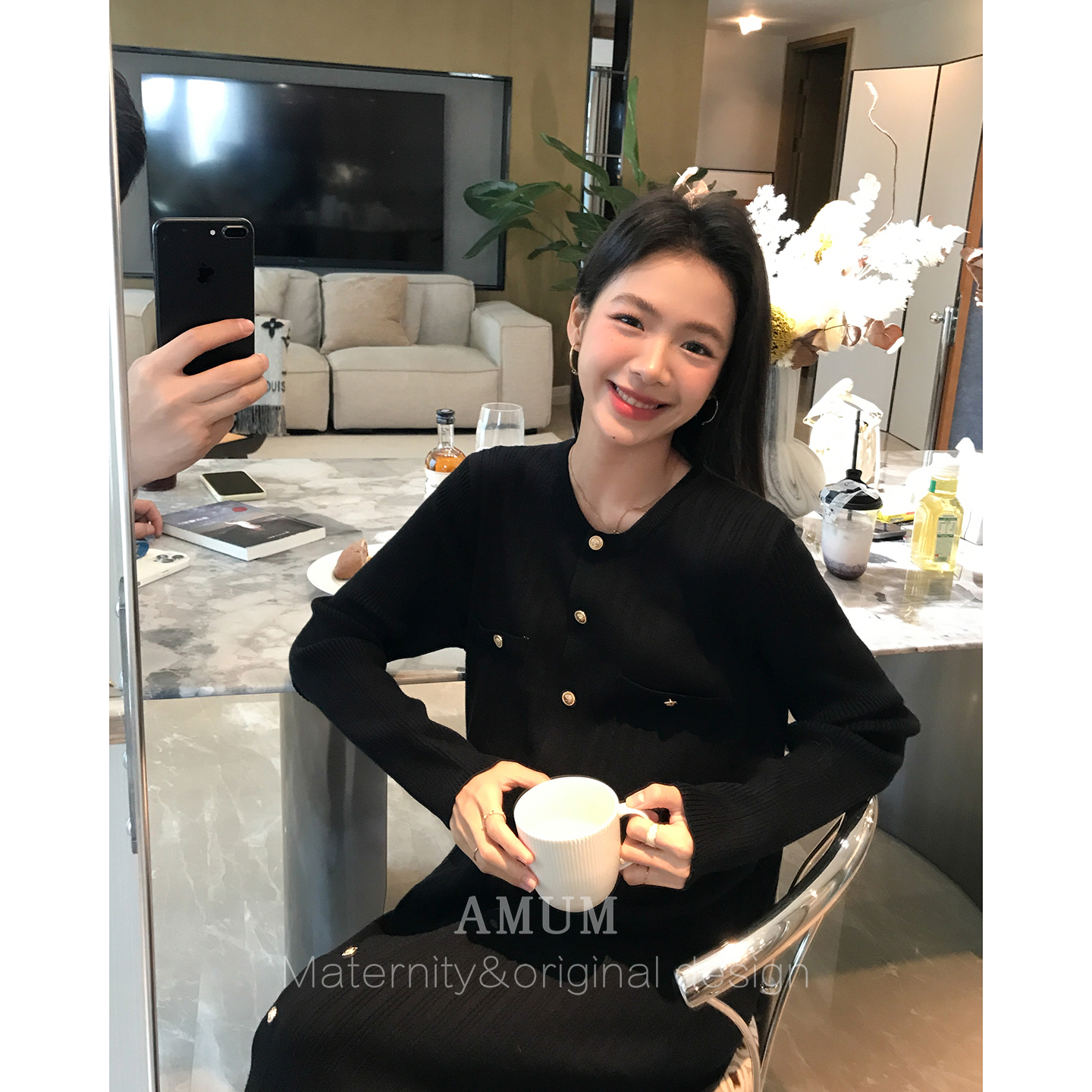 ◆AMUM孕妇装◆解锁优雅~小香风金扣气质针织长袖打底显瘦连衣裙 - 图0