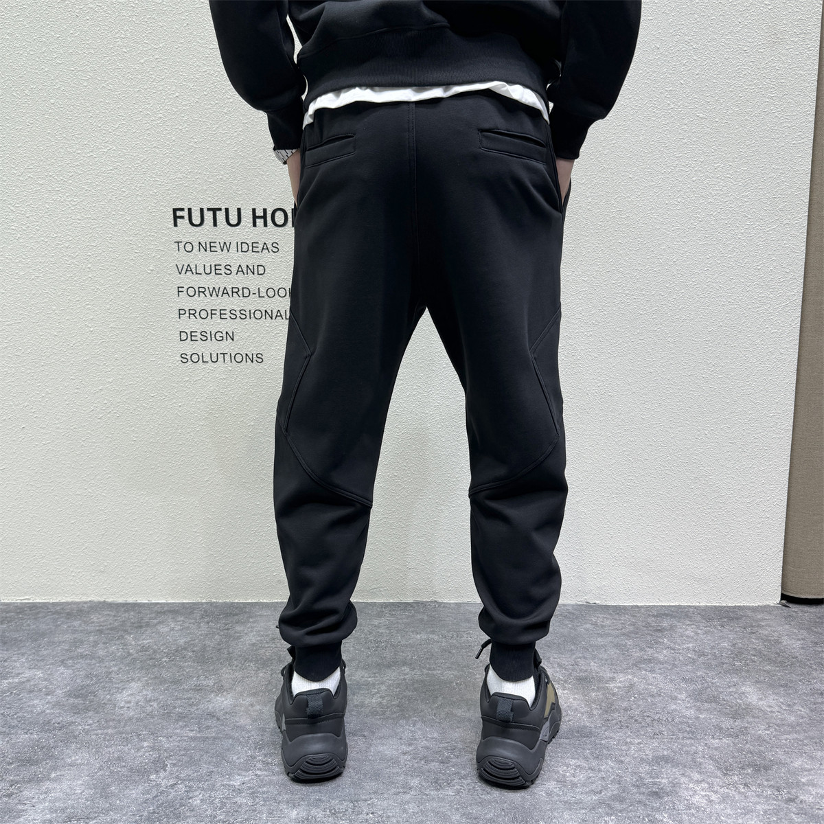 原创日系复古束脚休闲运动卫裤男秋冬新品宽松立体剪裁流行哈伦裤,淘宝优惠券,粉丝福利购,淘宝优惠卷