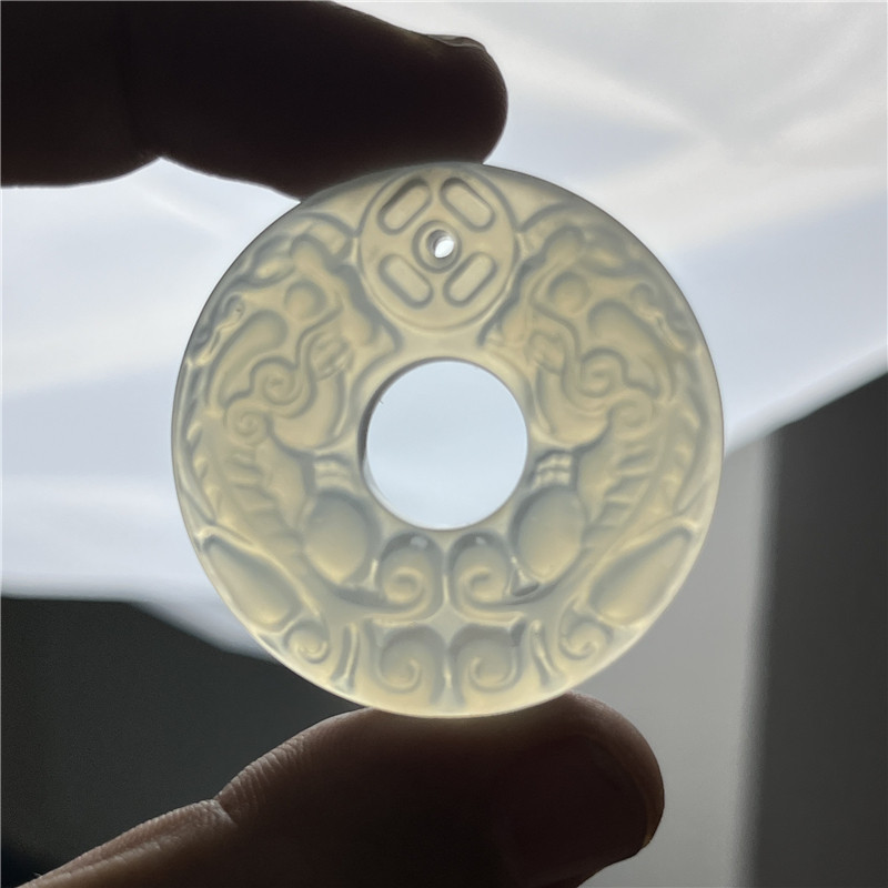 天然岫玉冰种仿古貔貅平安扣吊坠保真男女款民族风玉石挂件送礼物,淘宝优惠券,粉丝福利购,淘宝优惠卷