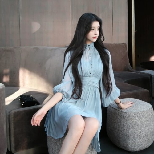 lydiaxu 重工真丝打揽显白桑蚕丝连衣裙女气质美艳修身短裙 - 图1