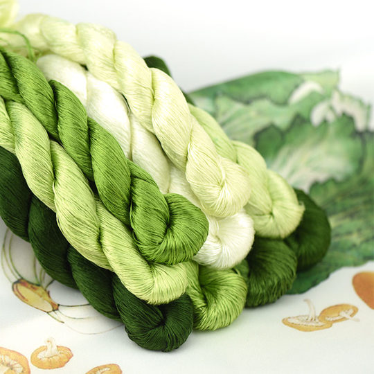 No. 107 6A velvet flower handmade accessories material mulberry silk thread pure silk Hunan embroidery free no twisting velvet thread cabbage green
