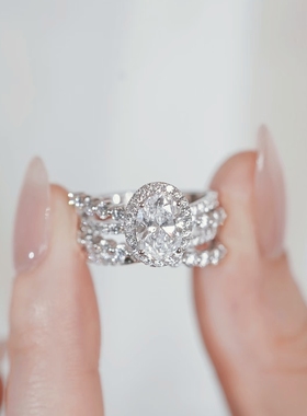 复古时尚设计感1.5克拉椭圆高碳钻戒纯银镀18K金网红戒指环婚戒女