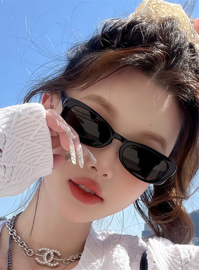 新款黑色云朵边眼镜偏光小框