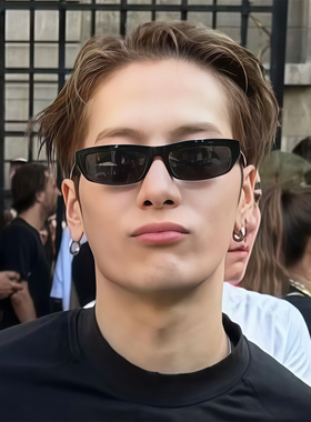 王嘉尔同款黑色窄框猫眼墨镜潮男