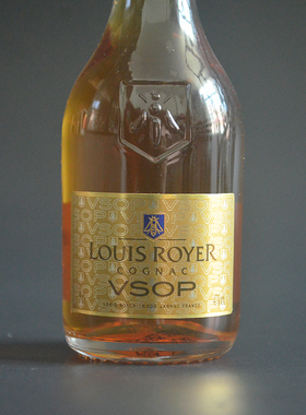 酒版路易老爷小瓶子迷你