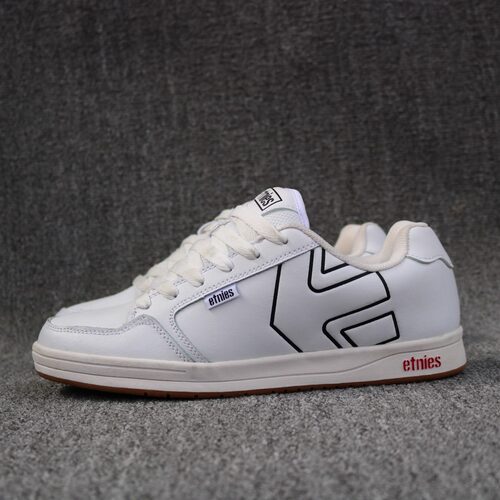 DVS滑板鞋osiris D3面包鞋globe大码鞋ES运动鞋etnies小轮车lakai - 图2