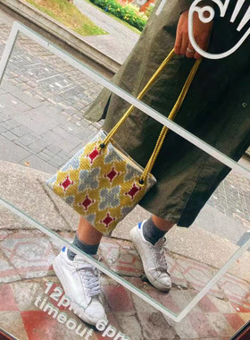复古设计感小众单肩包DIY毛线