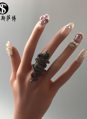 托马斯萨博欧美风灵蛇夜店戒子