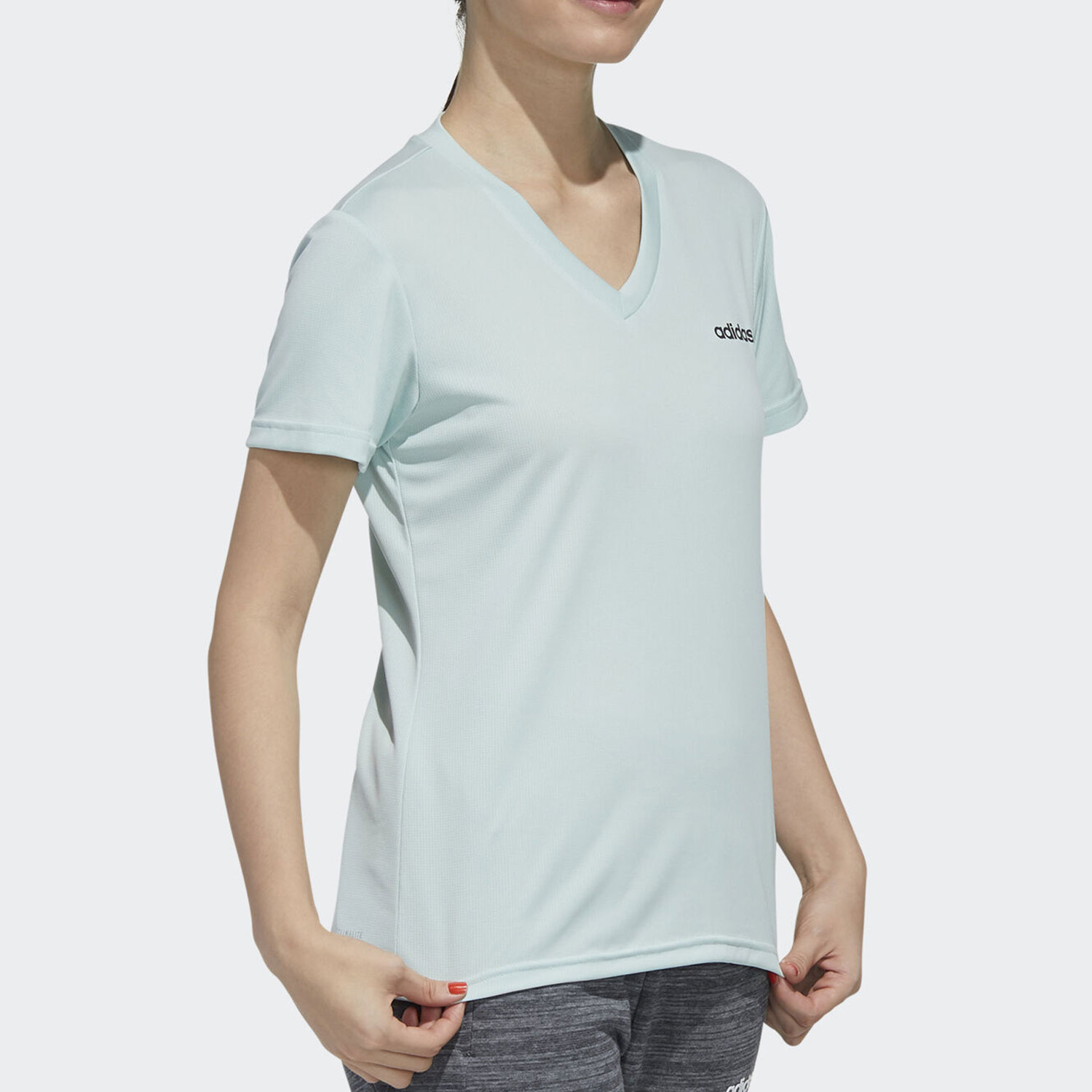 Adidas/阿迪达斯正品夏季新款女子时尚简约透气短袖FL3628 - 图2