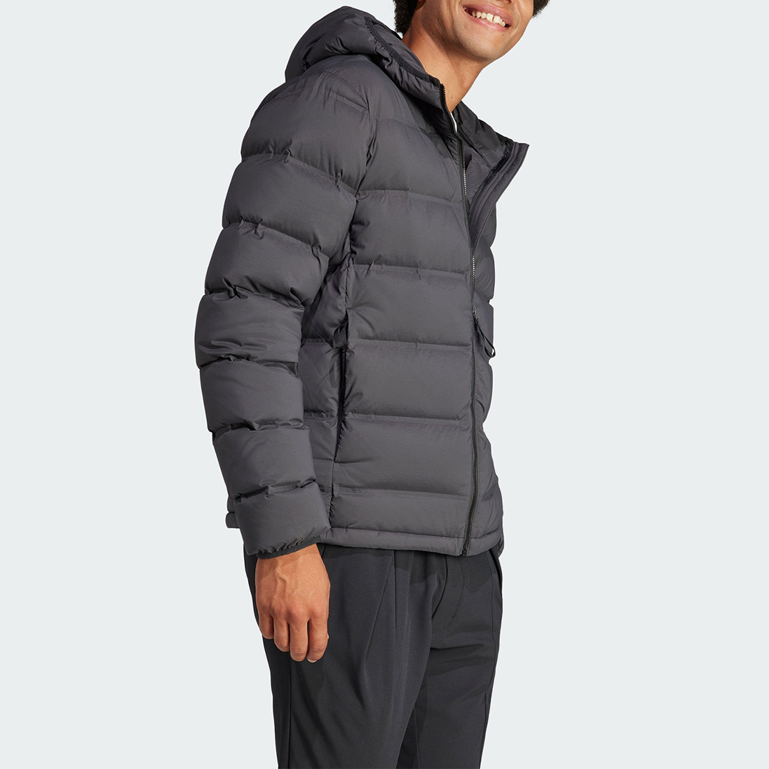 Adidas/阿迪达斯官方正品2023冬季新款男子保暖连帽羽绒服IK3174 - 图0