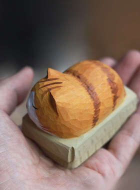 鹿妖商店 纸箱猫 求收养 橘猫 猫咪纯手工木雕 实木桌面摆件 礼物