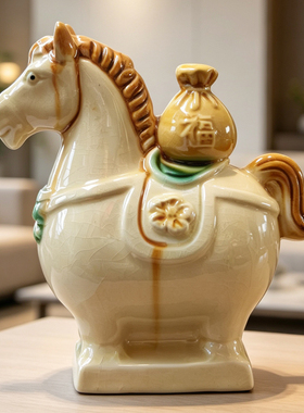 陶瓷生肖马摆件手工雕刻招财礼品