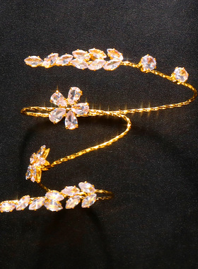 欧美跨境柔软可塑形外贸镂空花卉锆石戒指开口可调节个性手掌戒指