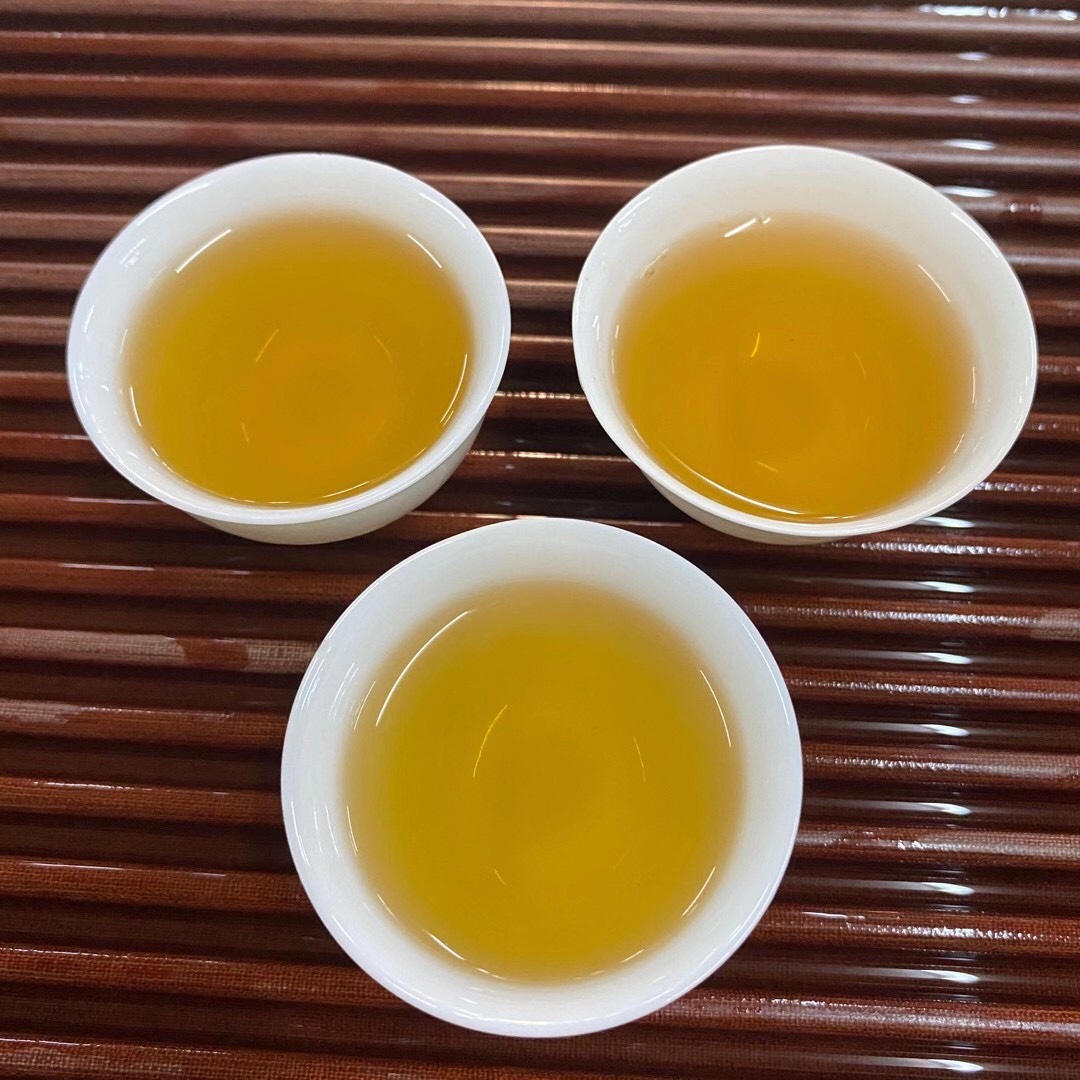 新茶春雪蜜兰香尝鲜新茶凤凰单丛早春茶叶高山韵味500g包邮