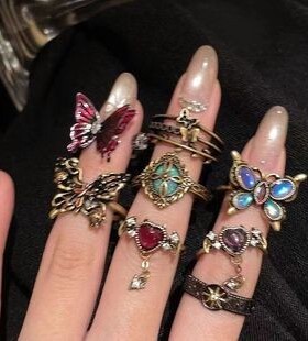 哥特暗黑系中古戒指复古重工小众设计感蝴蝶十字架开口指环女
