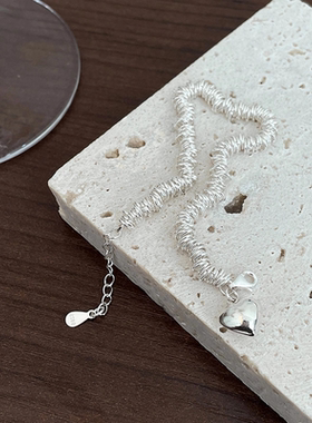 韩国东大门光面爱心手链女ins小众设计圈圈手饰品新款高级感轻奢