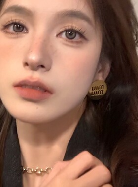 秋冬美拉德御用~半岛铁盒腮红盘肉桂色晒红女收缩膨胀色2023新款