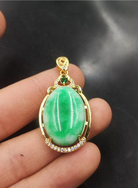 玉器真空电镀镶嵌蛋形白底青吊坠