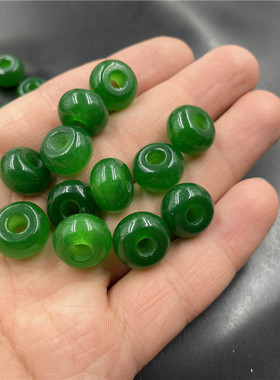 翠绿色马来玉大孔算盘珠