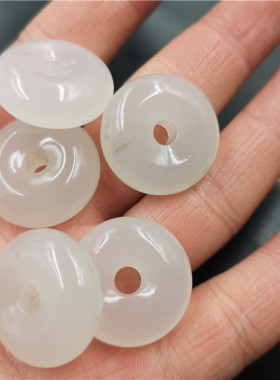 白色金丝玉平安扣毫米冰种
