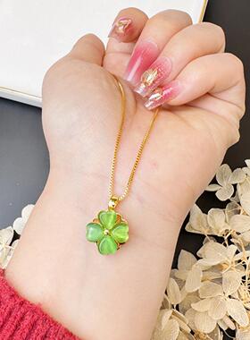 轻奢沙金四叶草绿宝饰品