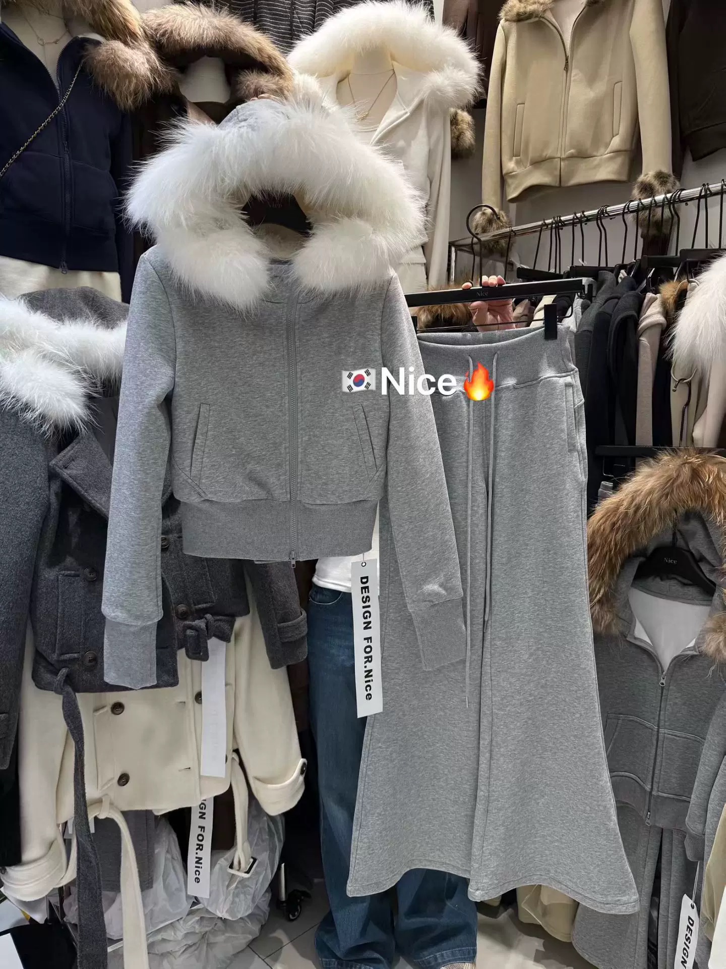 nice乃思儿新款连帽真毛长袖加厚保暖卫衣外套女上衣喇叭裤套装 - 图2