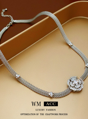 STINA法式锆石花朵蛇骨镂空项链